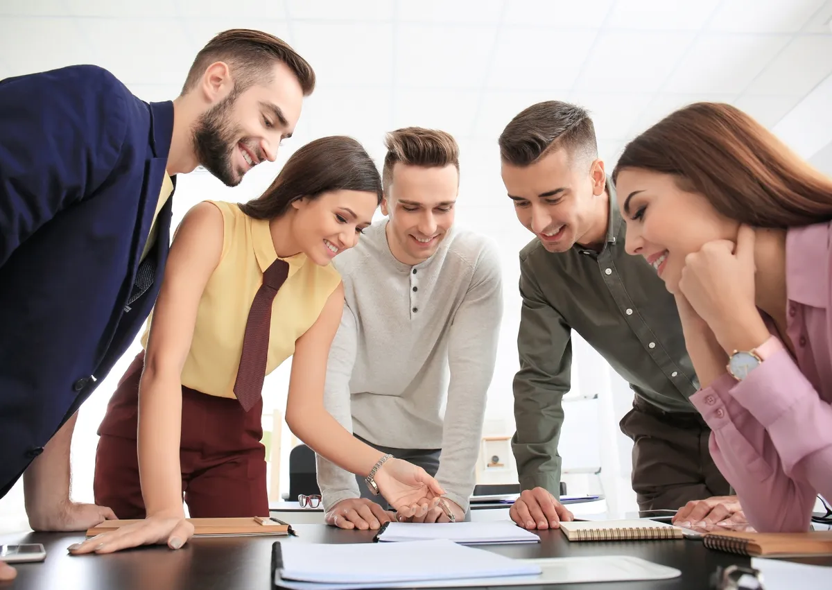 AI Wiz как инструмент для создания премиального контента Техники быстрого генерирования идей для соцсетей